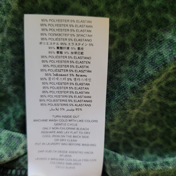 Michael Kors Plus Size Cold-Shoulder Green Top - Picture 11 of 12